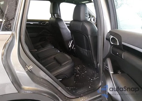 2016 Porsche Cayenne из США, поврежденный, VIN WP1AA2A26GKA37015